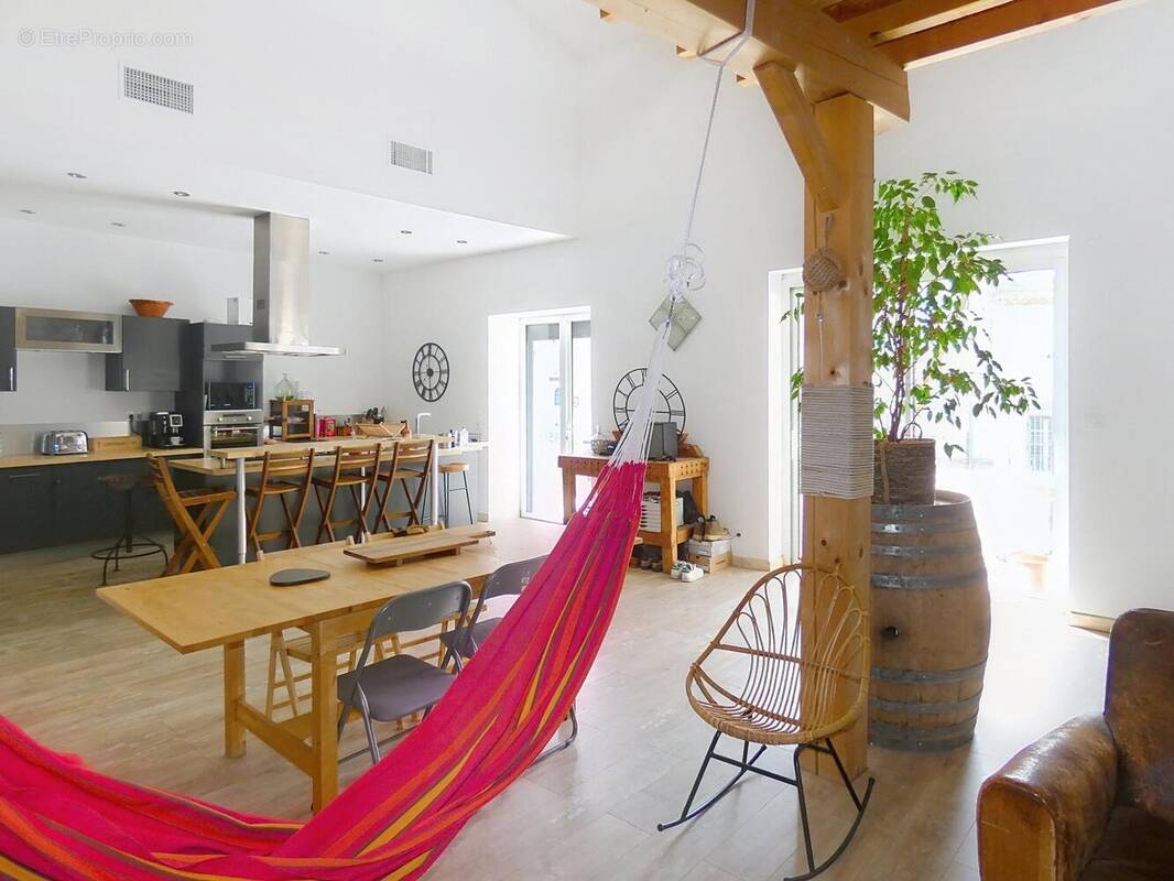 Photo 1 - Maison à LEZIGNAN-CORBIERES