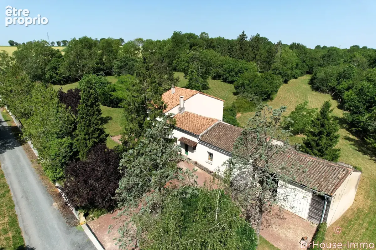 Maison 6 pièces 179 m² à vendre à Celles-Sur-Belle (79370) - photo 19