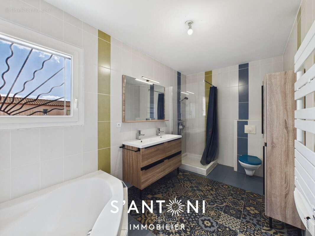 Maison familiale 110 m² avec 4 chambres  Sauvian - photo 7