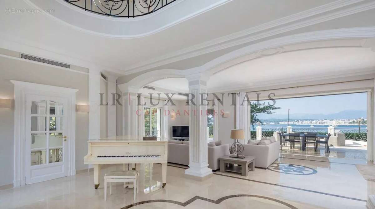 Maison à ANTIBES