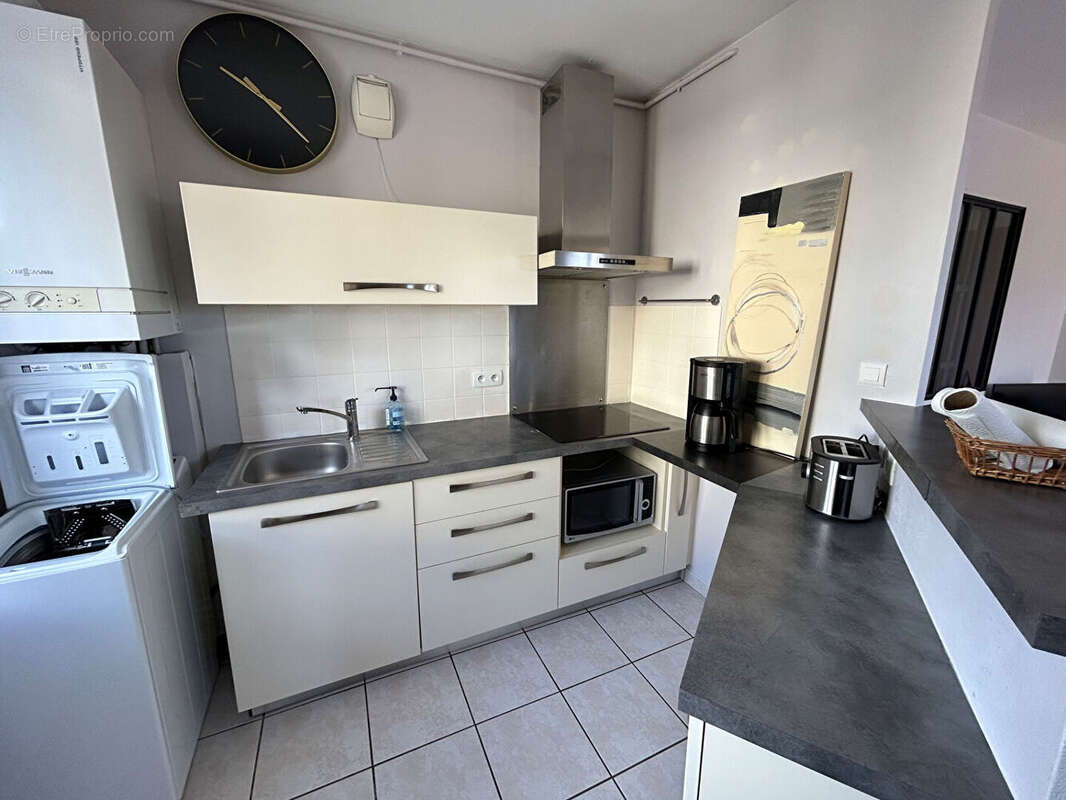 Appartement à LE RELECQ-KERHUON