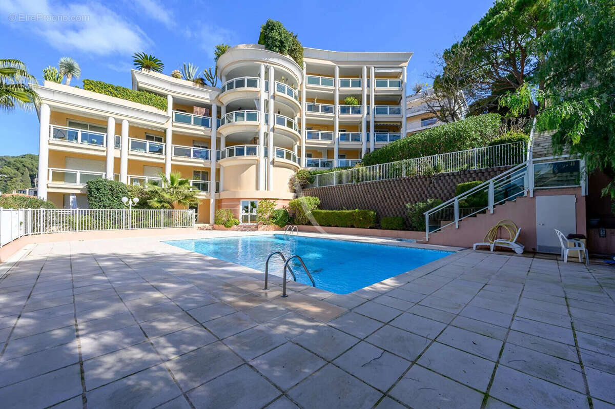 Appartement Le Cannet  (Bréguière) 3p 93 m2 terrasse, garage, piscine - photo 8