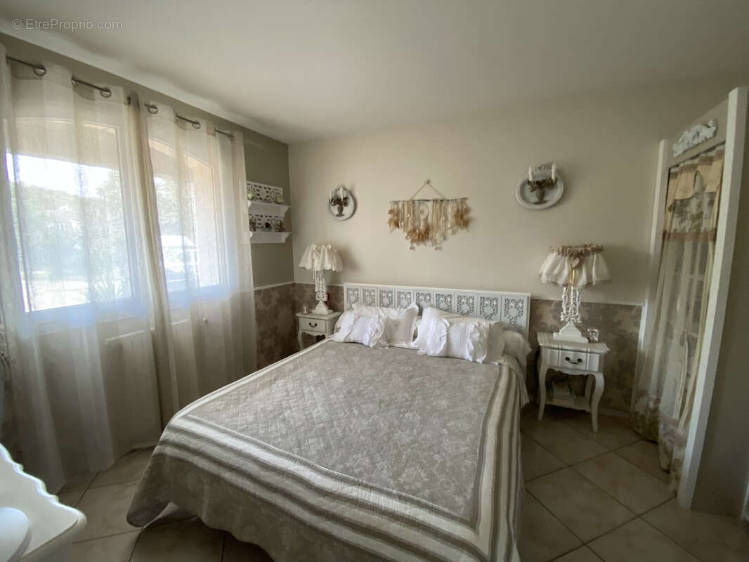 Propriété dans un secteur prisé d'Alès avec 5 Gîtes. - photo 8