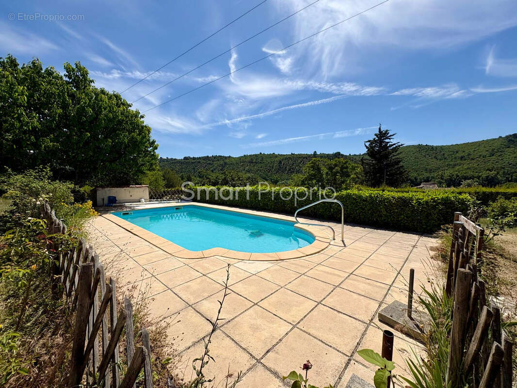 Maison à ALLEMAGNE-EN-PROVENCE