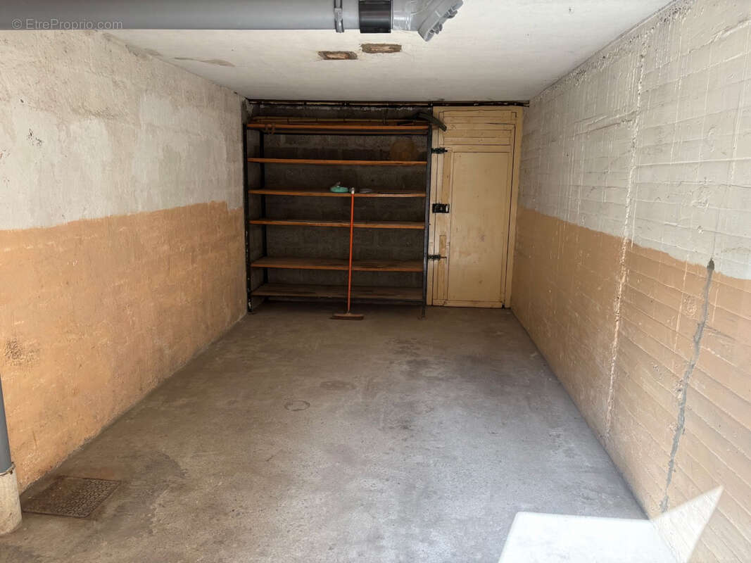 Parking à ALBERTVILLE