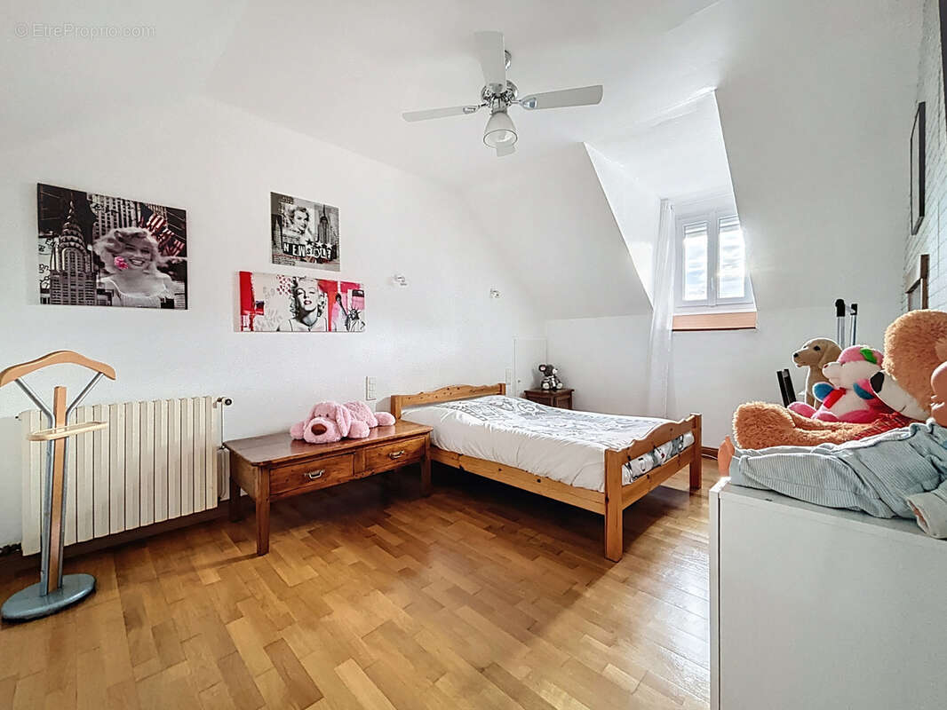 Maison à CERISY-LA-FORET