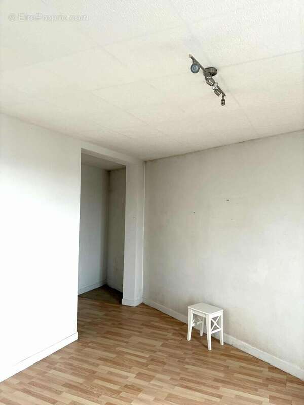 Appartement à FONTENAY-SOUS-BOIS