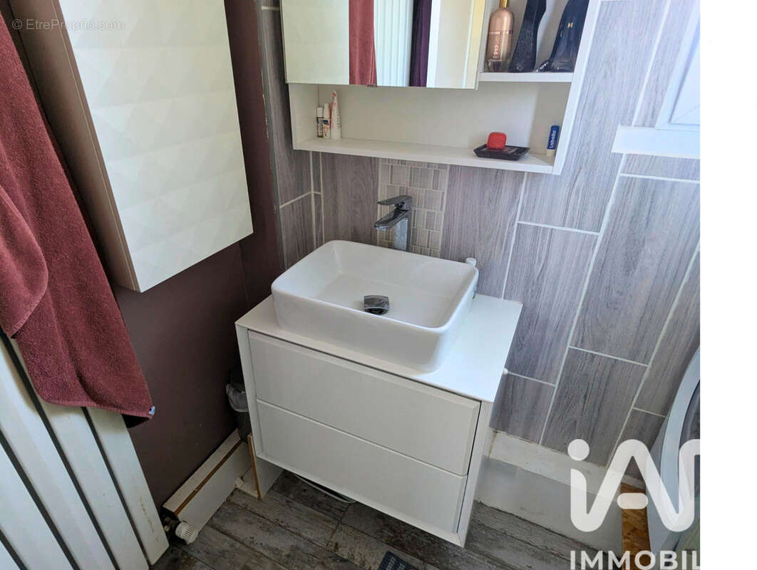 Appartement 69 m² à Joue-Les-Tours  - photo 8