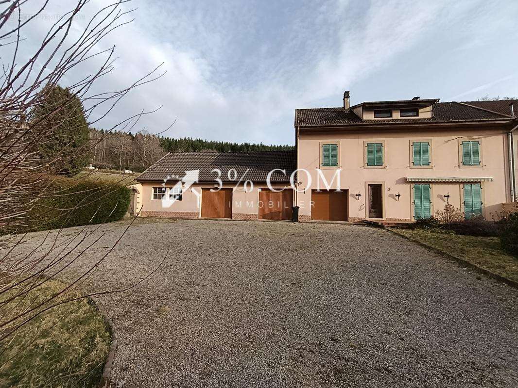 Maison à SENONES
