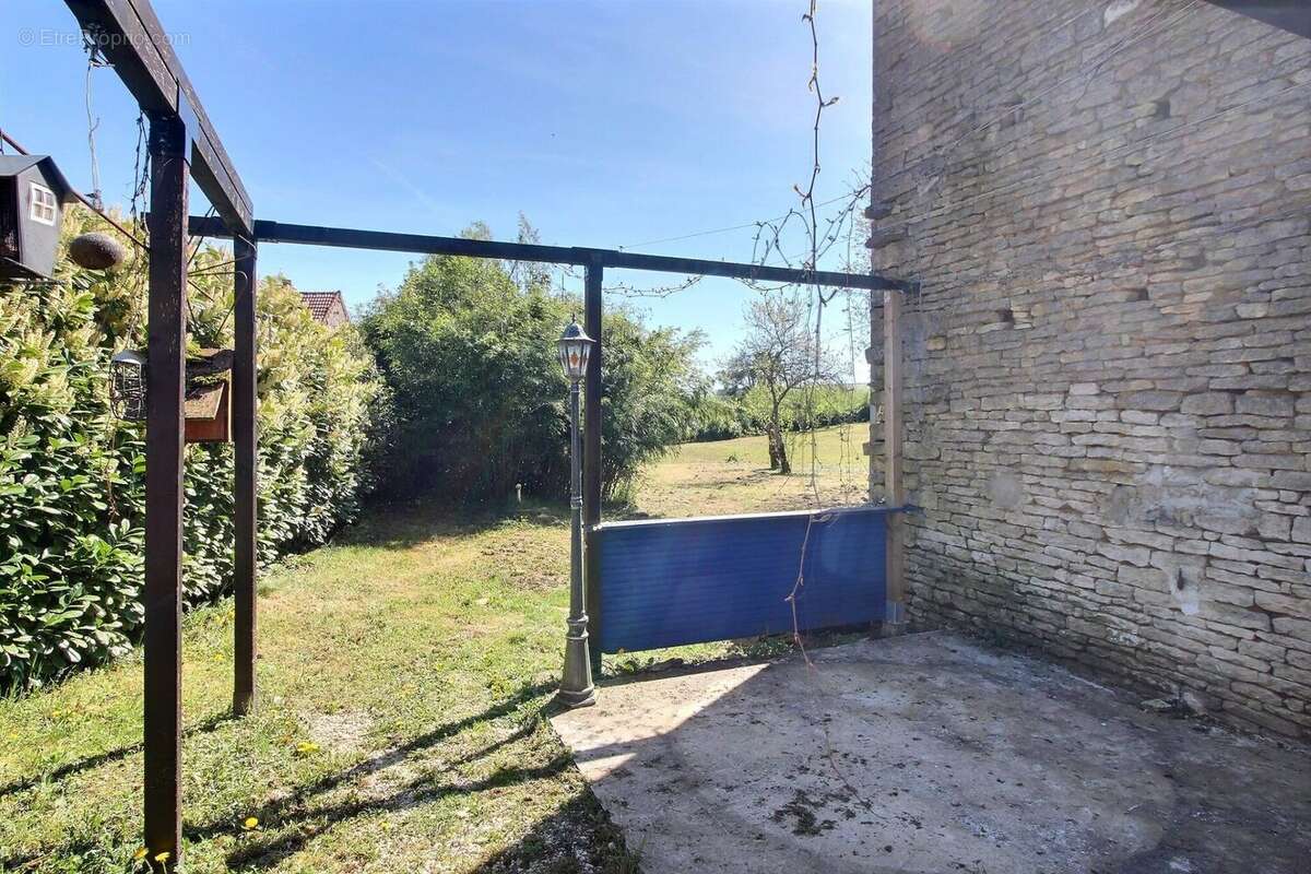 Maison à Villiers-Le-Bois  - photo 5