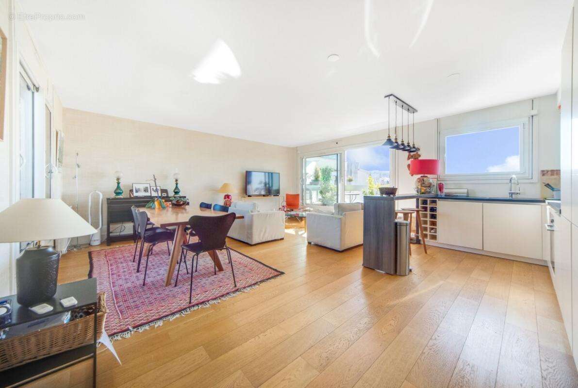 Appartement à PARIS-6E