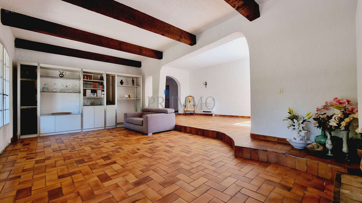 Maison à SAINT-RAPHAEL