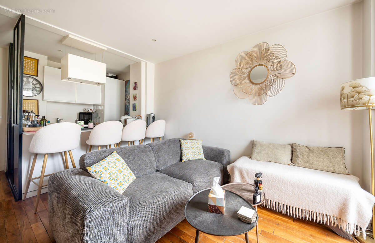 Appartement à NEUILLY-SUR-SEINE