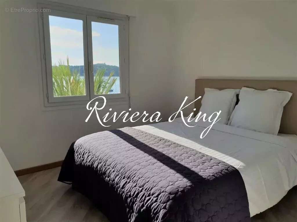 Appartement à VILLEFRANCHE-SUR-MER