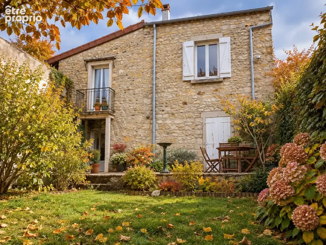 Charme près de Maule - photo 1