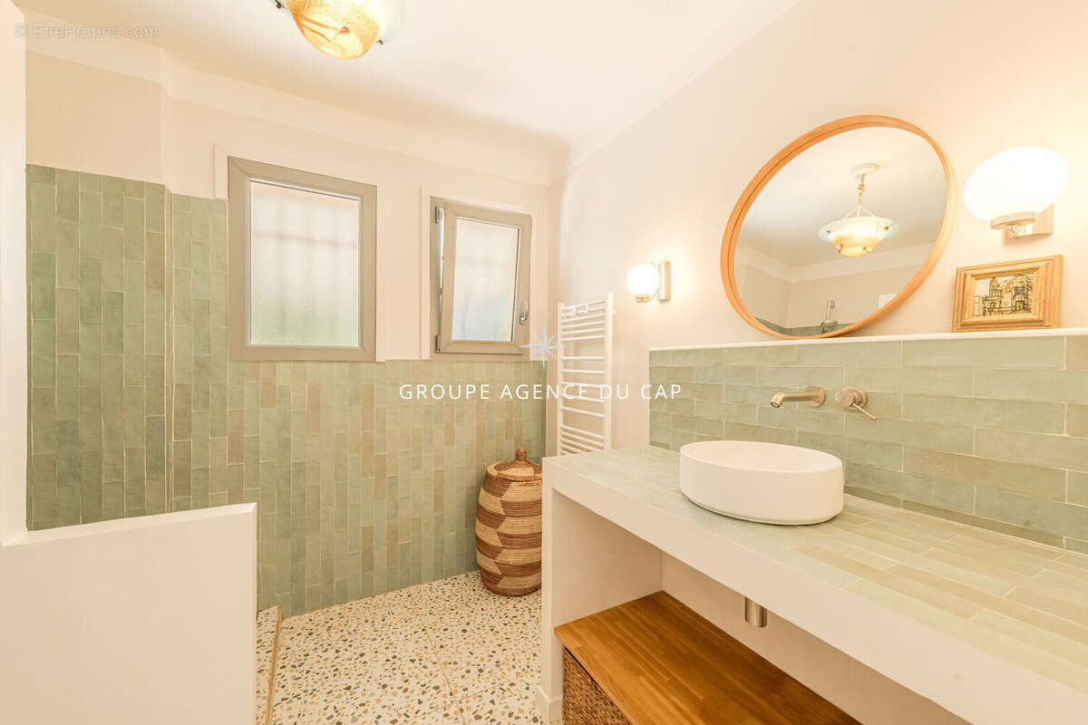 Villa  avec piscine a saint raphael au calme - photo 17