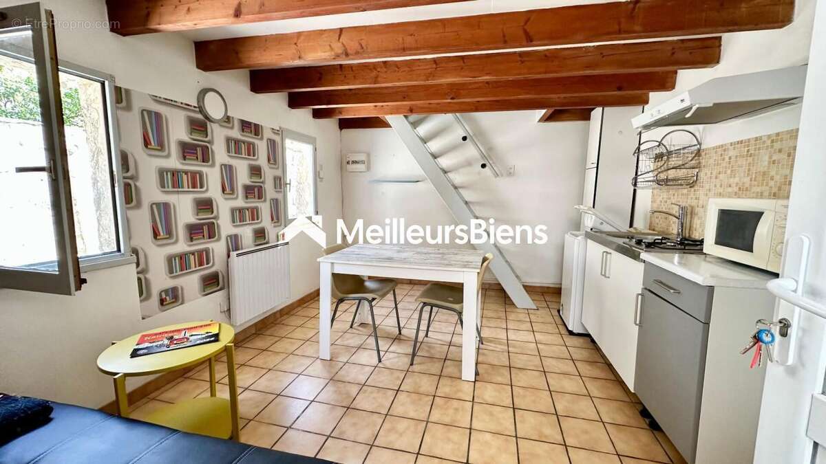 Appartement à SAINTES