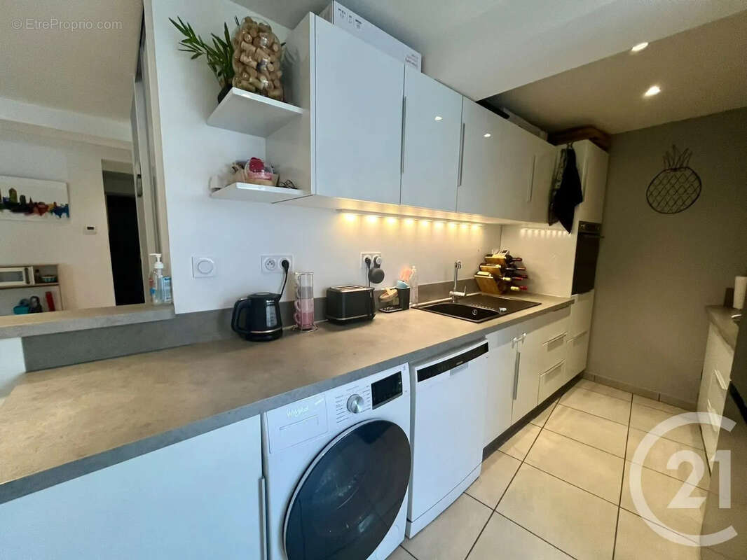 Appartement 58 m² à Villeneuve  - photo 5