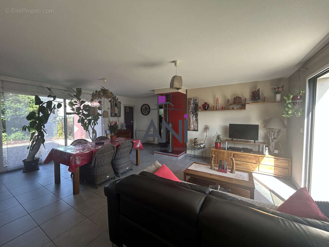 Maison 98 m² à Luneray  - photo 2