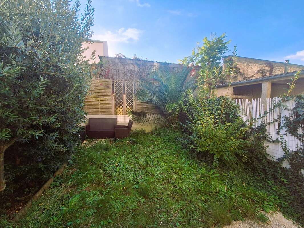 Appartement à IVRY-SUR-SEINE