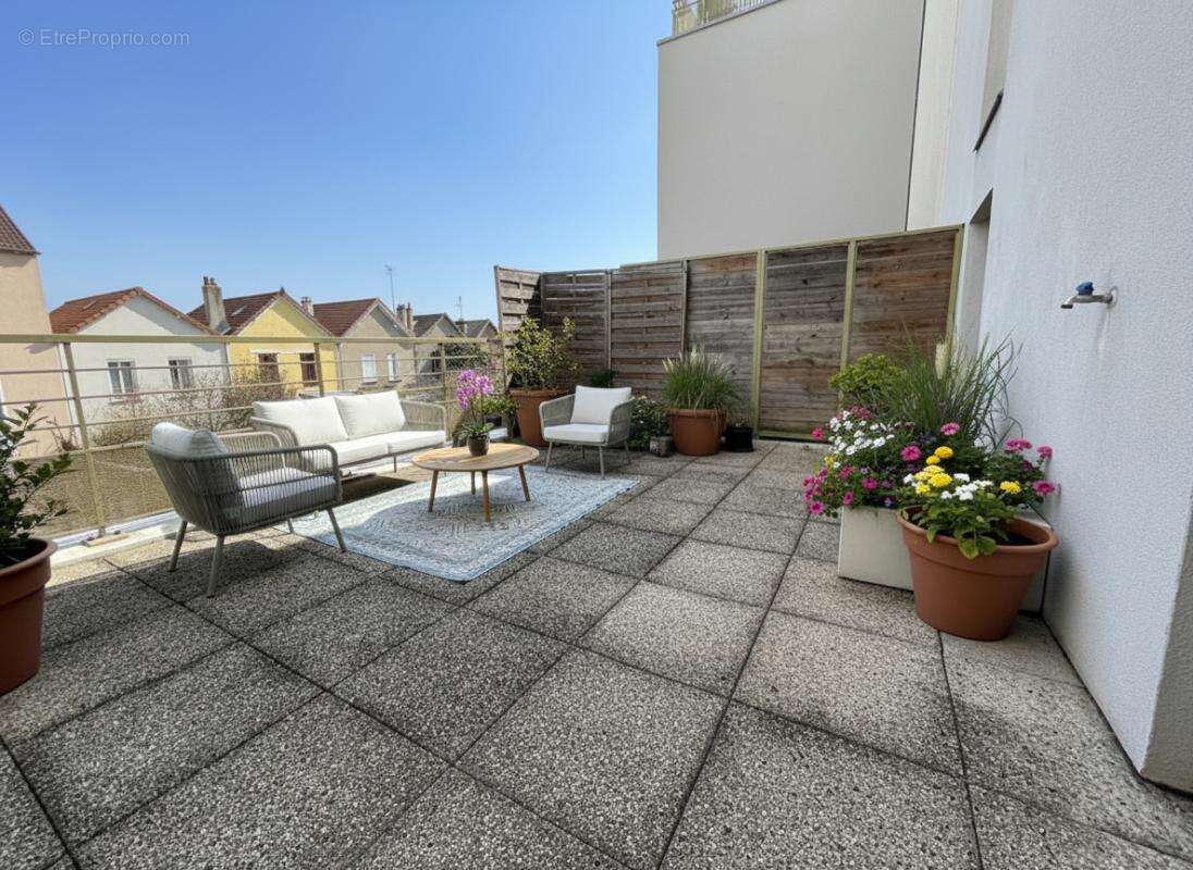 Appartement à JUVISY-SUR-ORGE