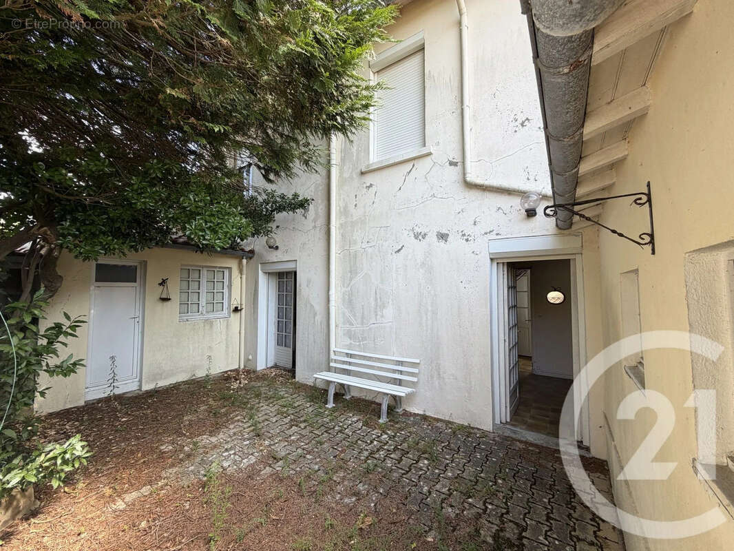 Maison 81 m² à Royan  - photo 4