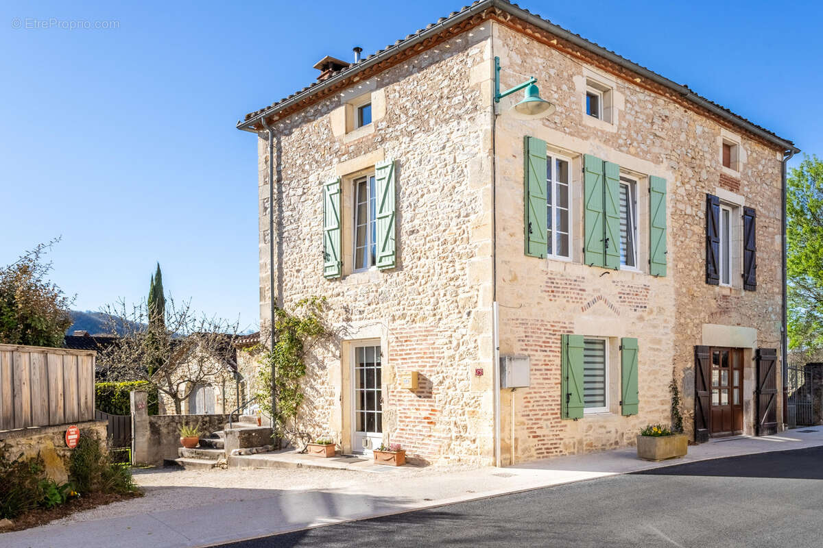 Maison à GREZELS