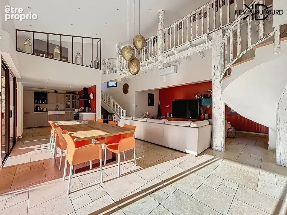 Maison 14 pièces 432 m² à vendre à Saint-Etienne-De-Fontbellon (07200) - photo 2