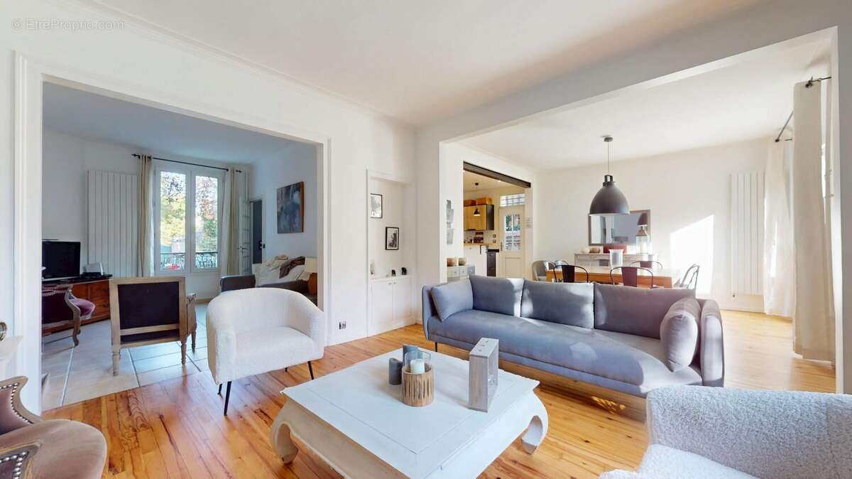 Maison à VILLIERS-SUR-MARNE