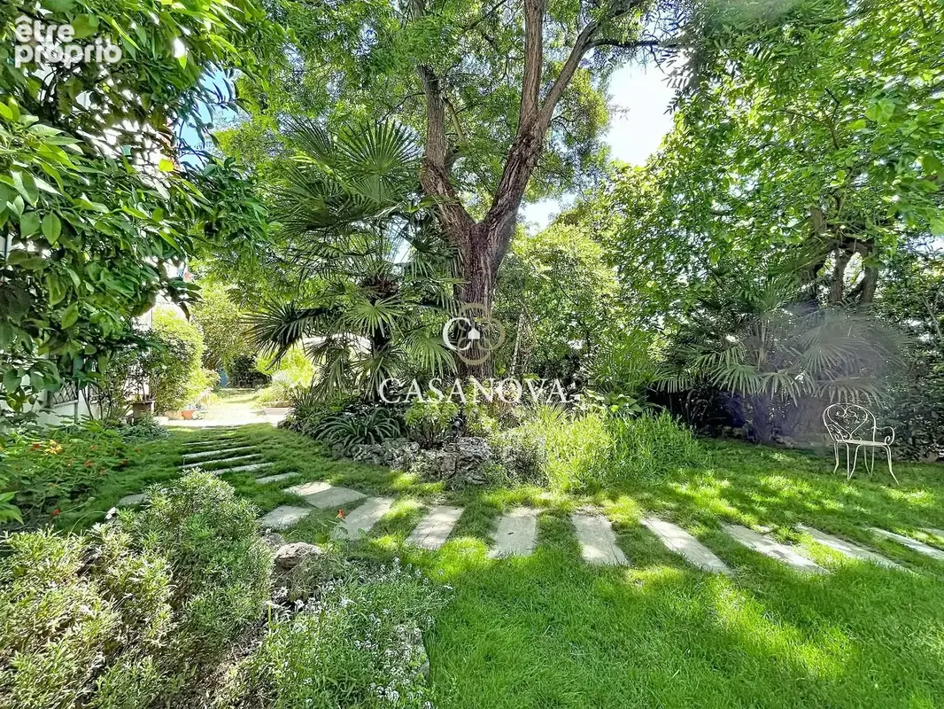 Rare ! Secteur PEZENAS, MAISON de CHARME, jardin intimiste, espace piscine, dépendances et appartement indépendant - photo 10