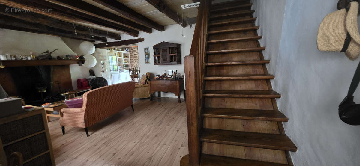 Coup de cœur assuré   Ensemble immobilier de caractère au cœur de Saint-Jean-du-Bruel - photo 3