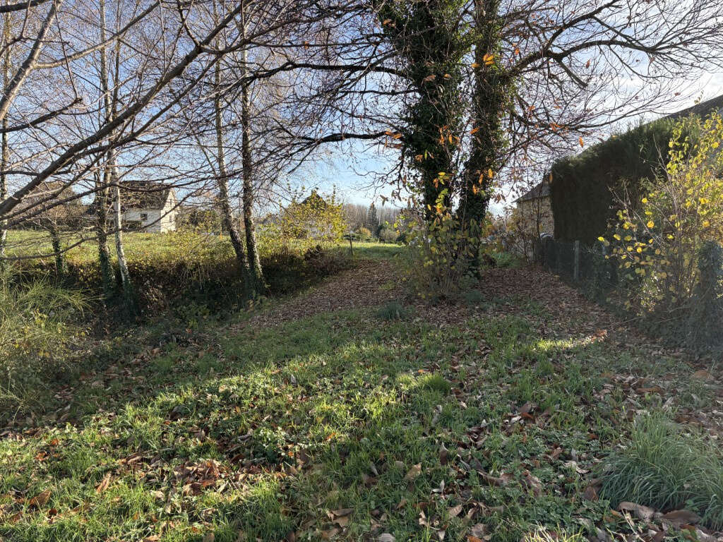 Terrain à BEYSSAC