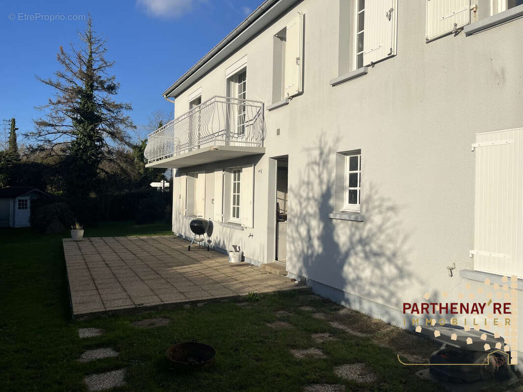 Maison à POMPAIRE
