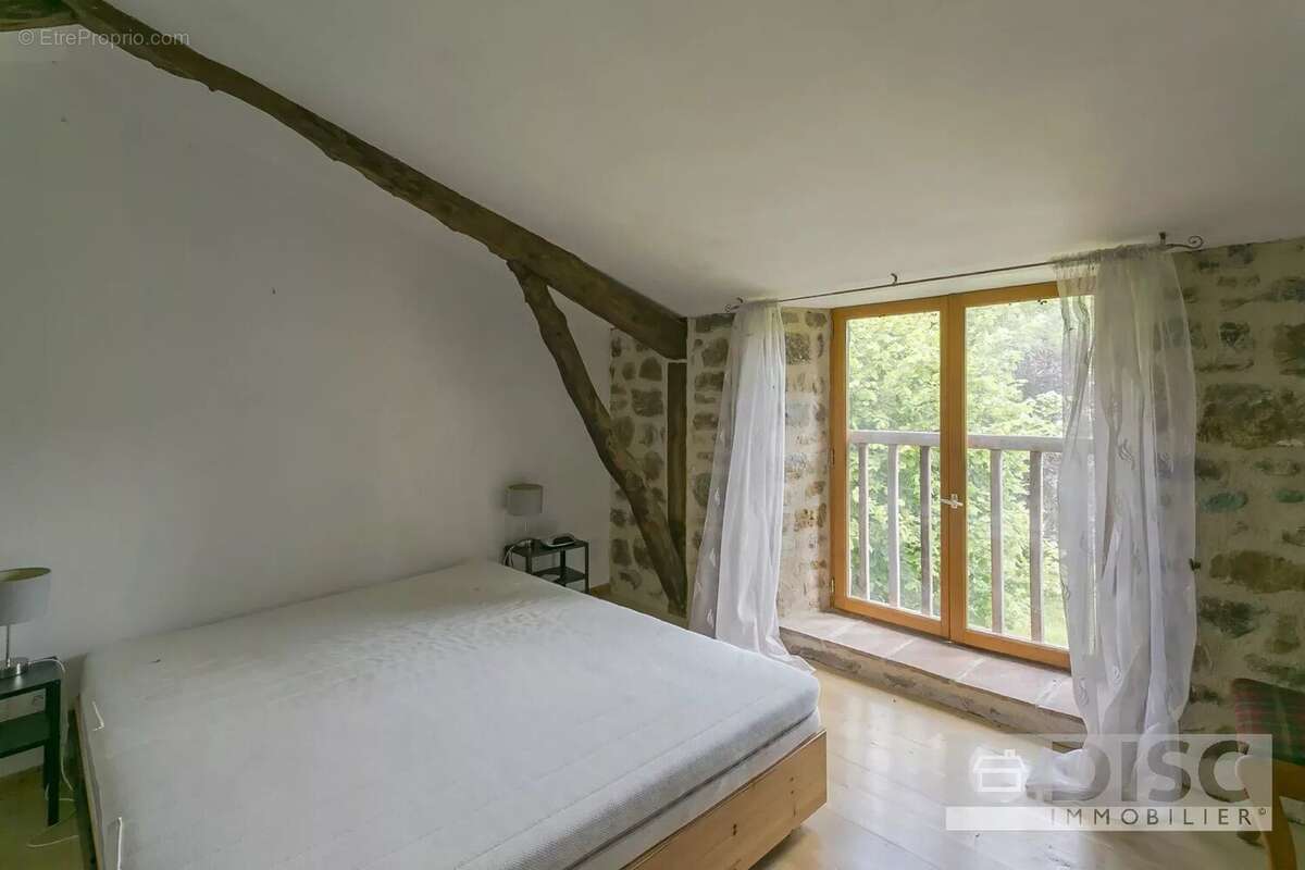 Maison à SAINT-MICHEL-DE-VAX