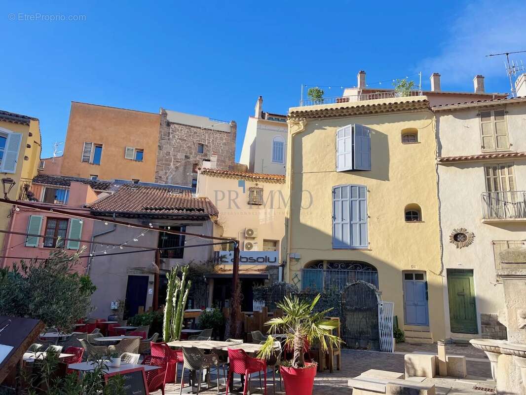 Appartement à FREJUS