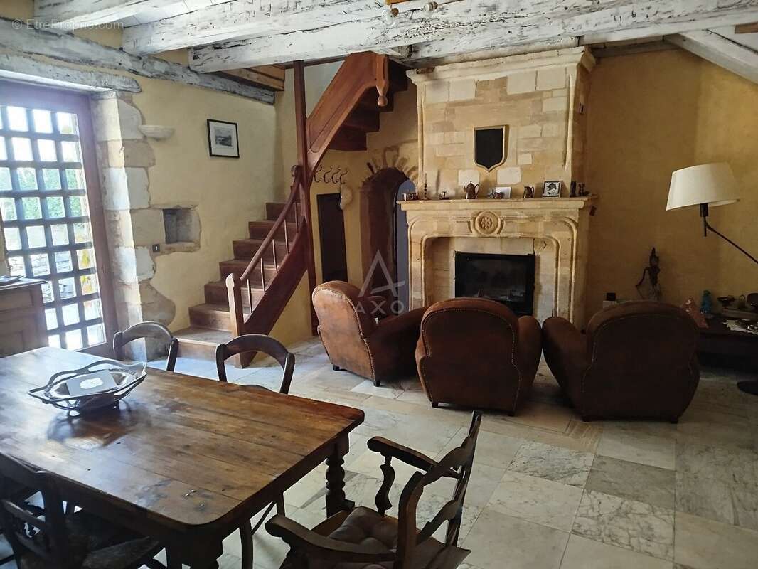 Maison à COUX-ET-BIGAROQUE