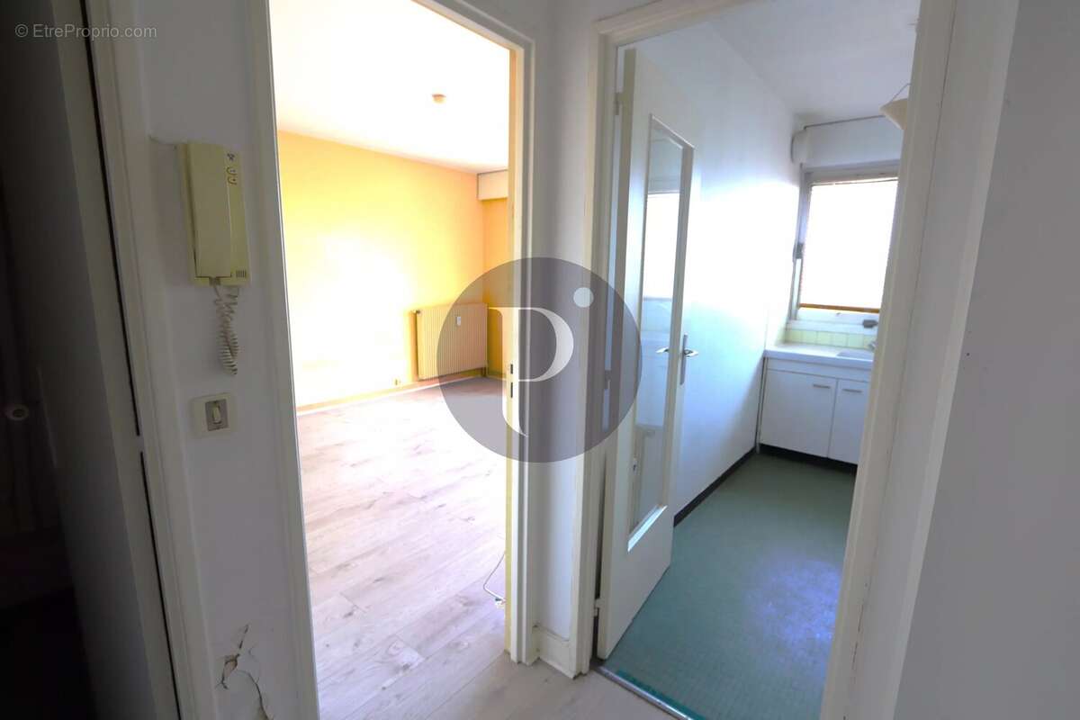 Appartement à BOURG-LA-REINE
