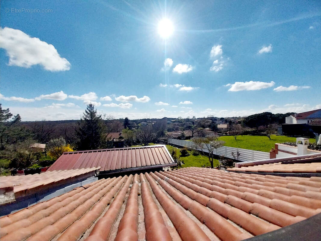 Maison à PUJAUDRAN