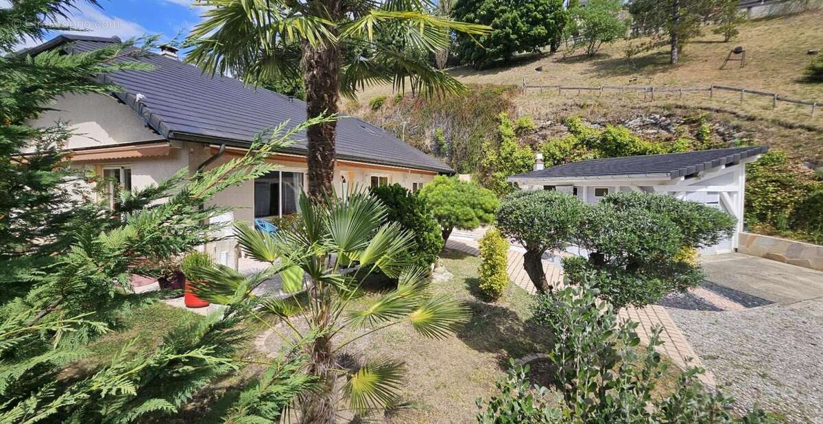 Maison à SAINT-JEOIRE-PRIEURE
