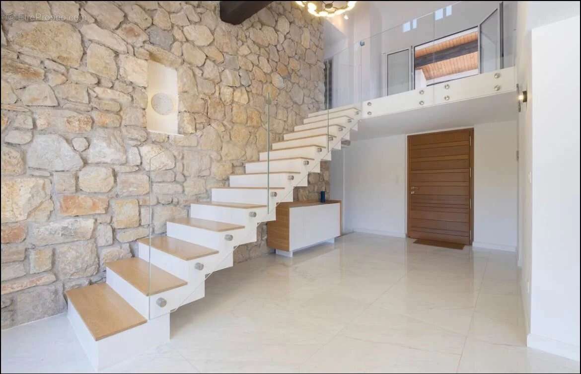 Maison à BIOT