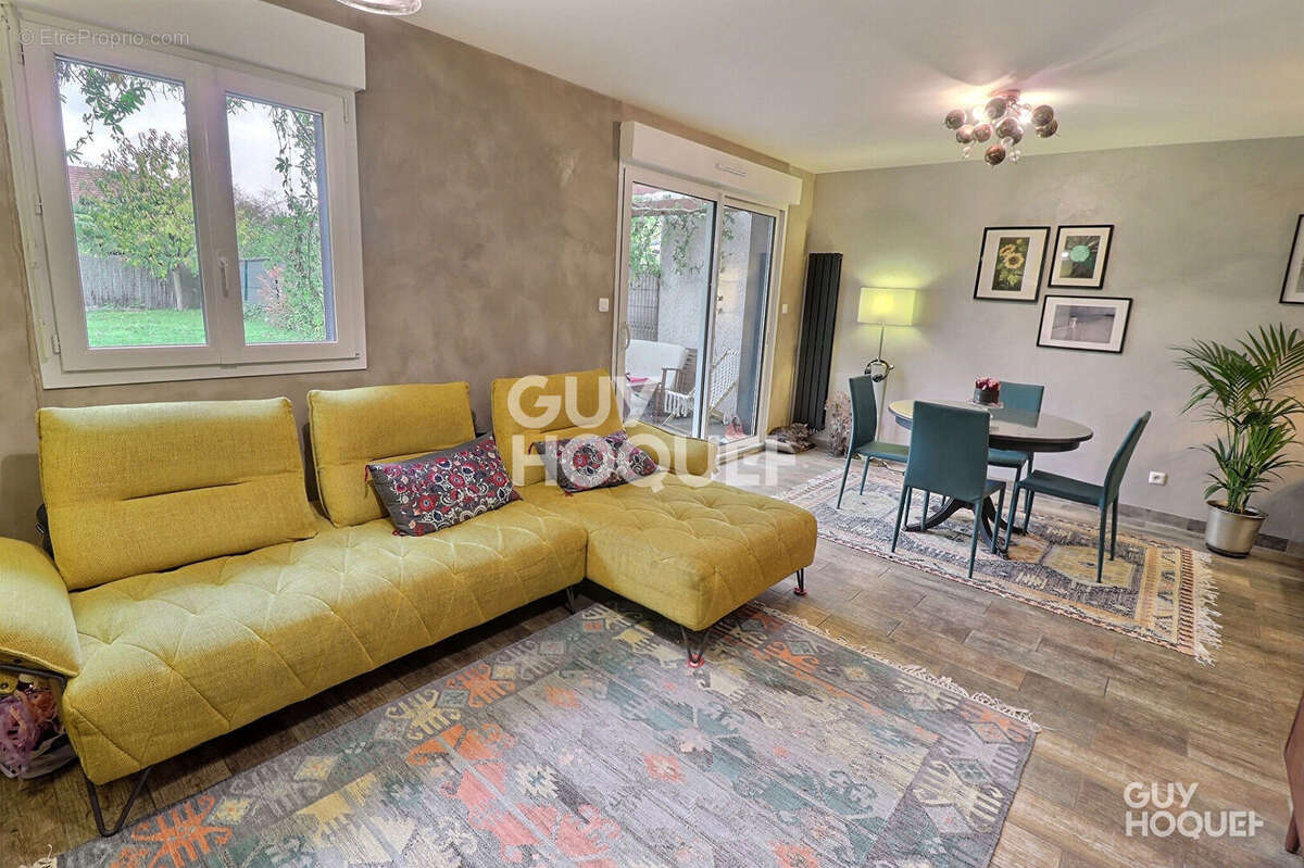 Maison à SAINT-MICHEL-SUR-ORGE