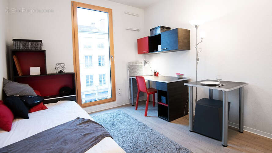Appartement à LYON-9E