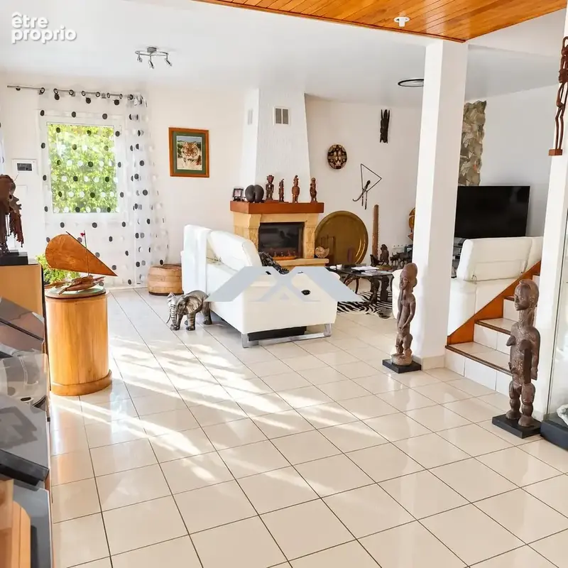 Maison 6 pièces 170 m² à vendre à Le Tampon (97432) - photo 4