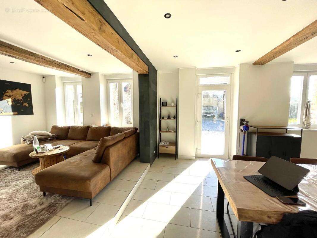 Maison à VILLEBOUGIS