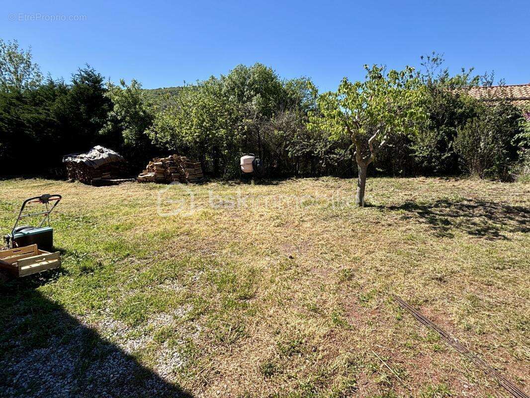 Maison T4 avec garage sur 1480m2 de terrain - photo 16