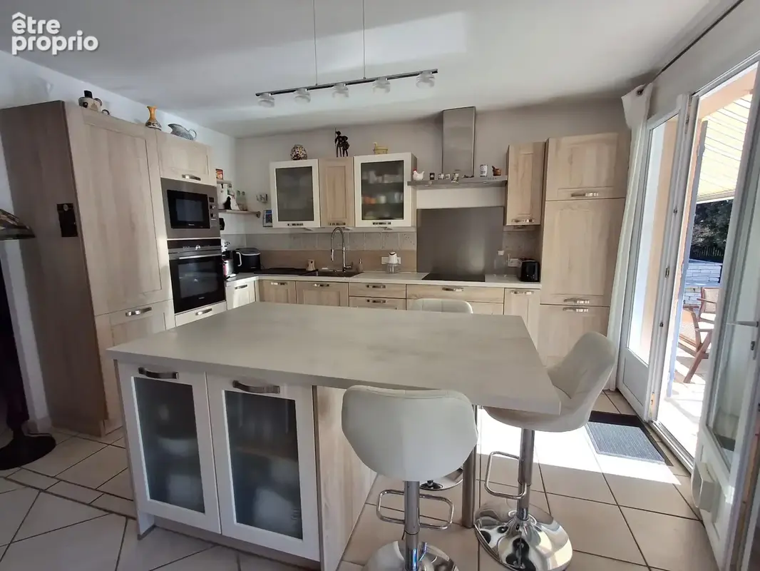 A Régusse Villa de 104m2 avec piscine et garage - photo 13