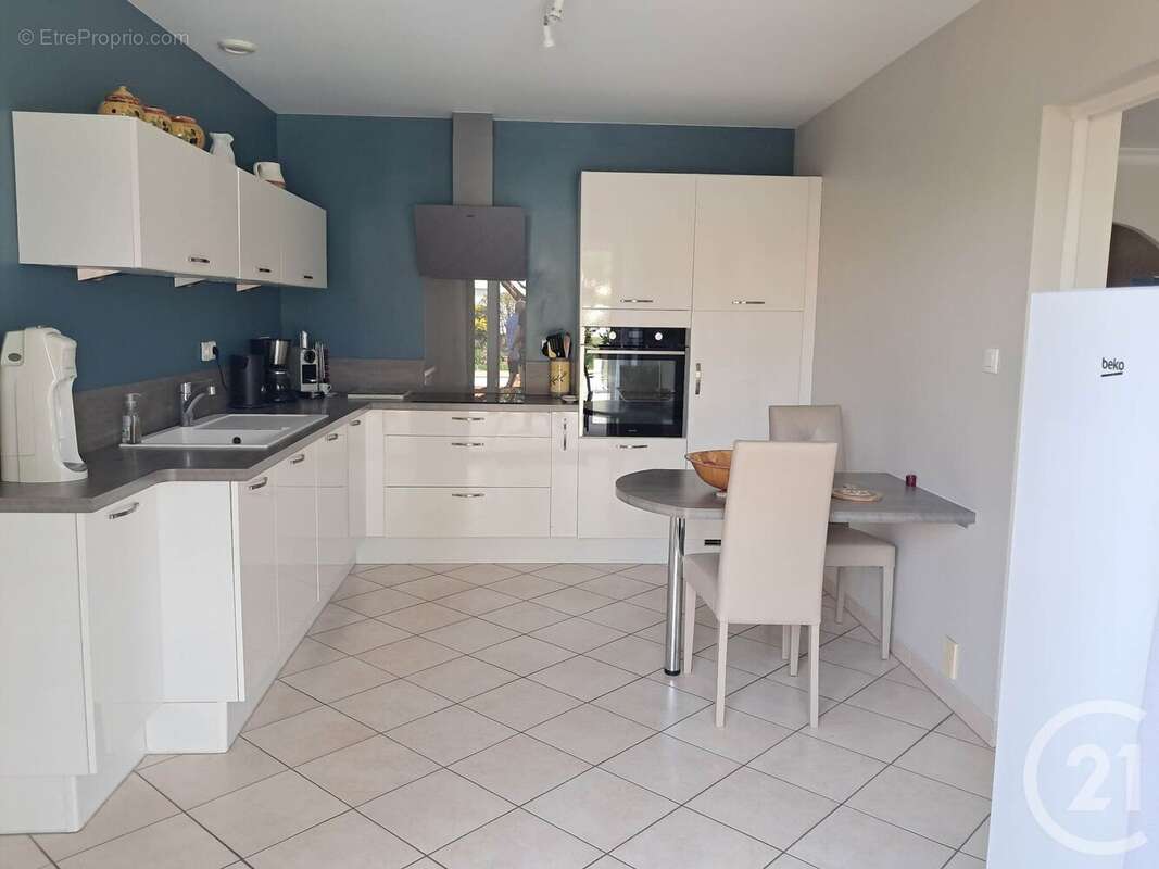 Maison à TALMONT-SAINT-HILAIRE