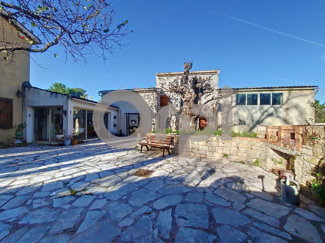 Maison à DRAGUIGNAN