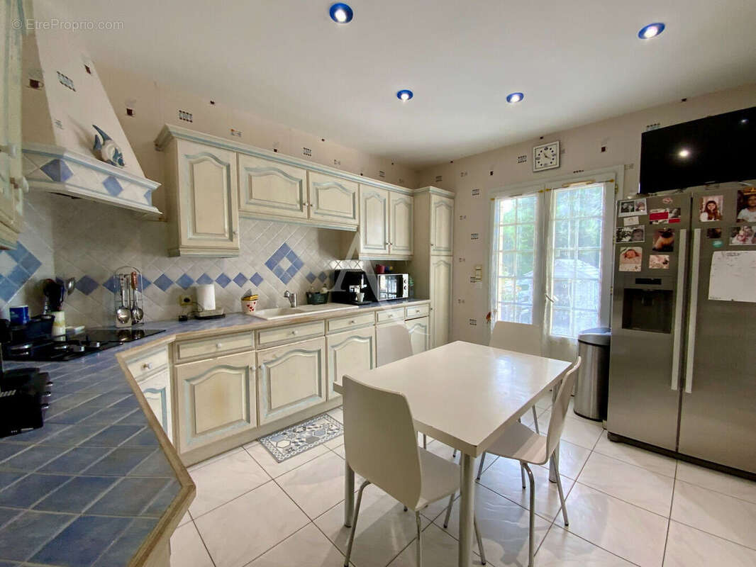 Maison à SAINT-SAVINIEN