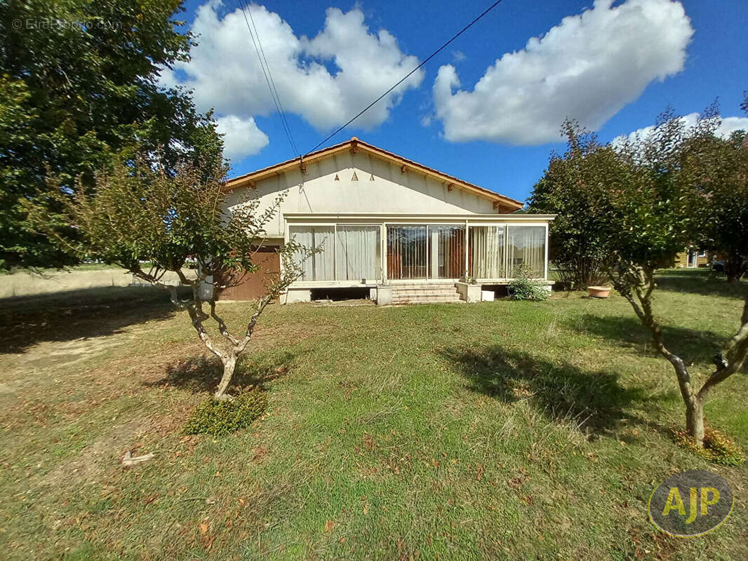 Maison à GAILLAN-EN-MEDOC